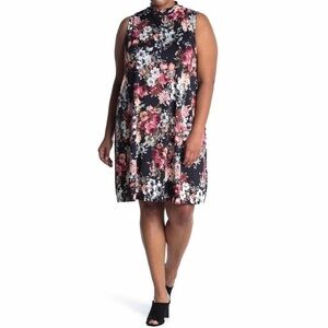 TASH + SOPHIE Mock Neck Sleeveless Floral Dress